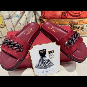 BRAND NEW VALENTINO GARAVANI